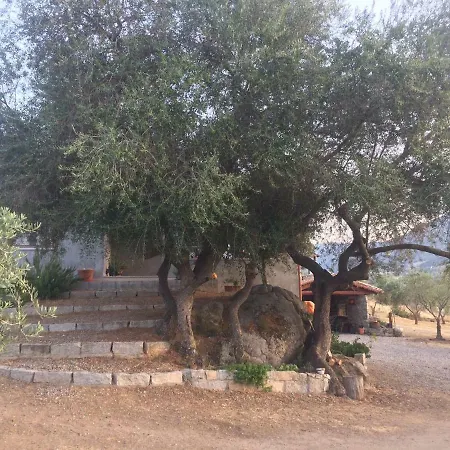 S'Umbra De S'Ozzastru Villa Orgosolo Exterior photo